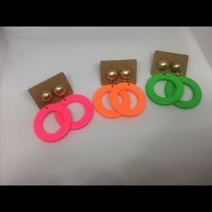 liquidation sale, new accessories **Not used**